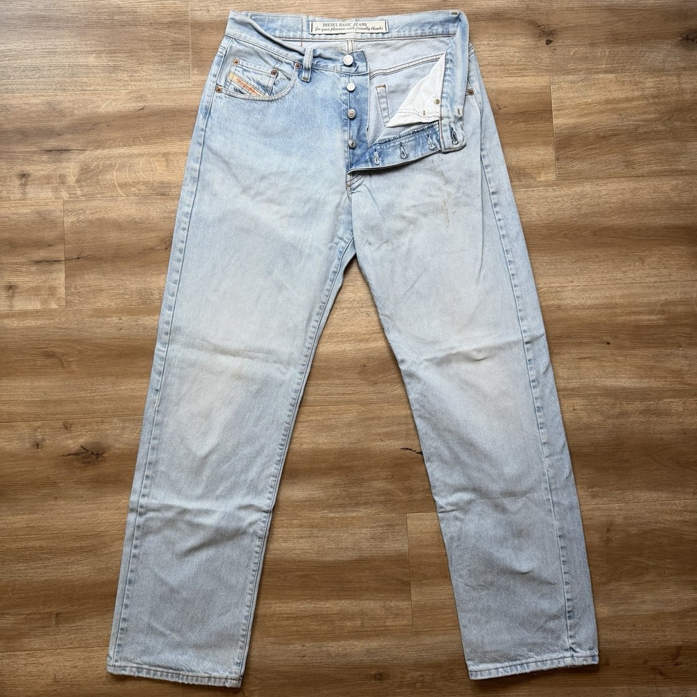Diesel Jeans Men 31x32 Blue Straight Leg Denim Light Wash Italy Vintage (Tag 33)